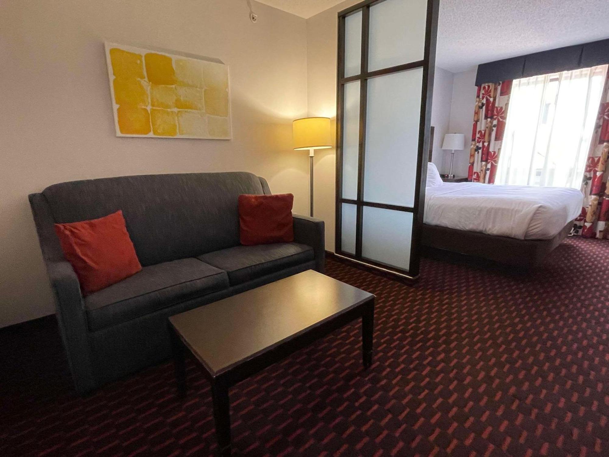Comfort Suites Altoona Extérieur photo