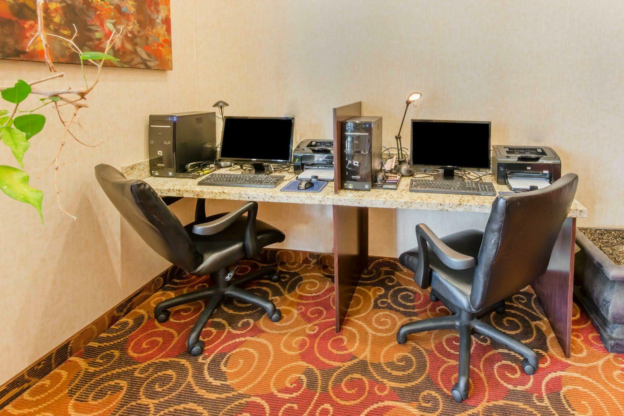 Comfort Suites Altoona Extérieur photo